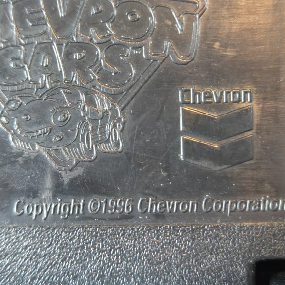 Sam Sedan No 1 (1996) The Chevron Cars - Picture 2 of 7